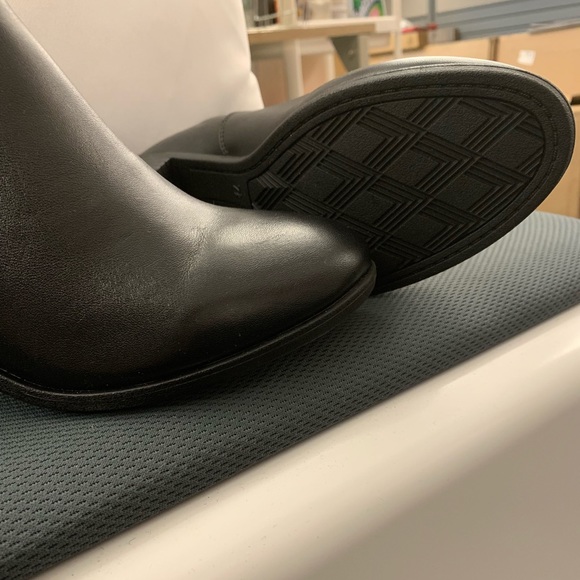 DAV Black Leather boot /shoes - Picture 4 of 6